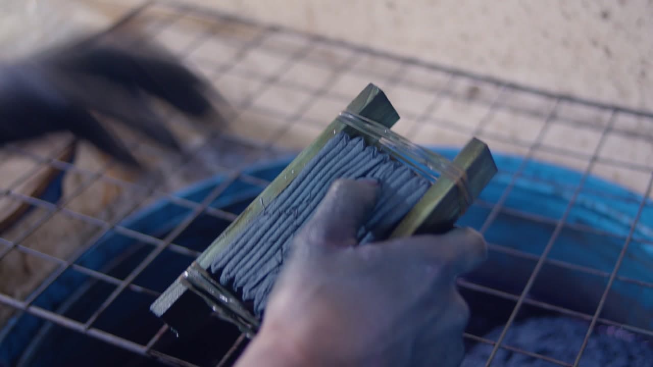 藍職人 — 春 still 24